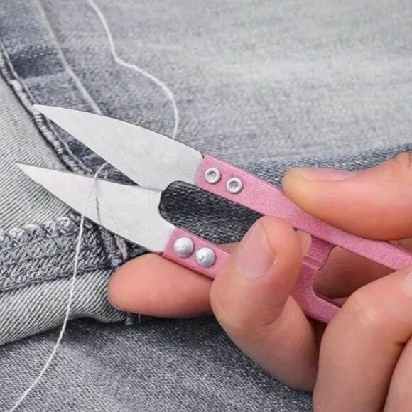 4" Sewing Scissors  - Carbon Steel Trimming Nippers - Picture 2 of 3